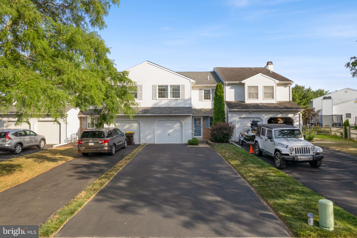 137 Jonathan Drive, North Wales