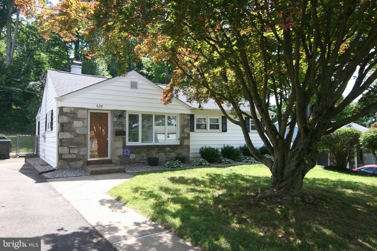 628 Beechwood Road, Willow Grove