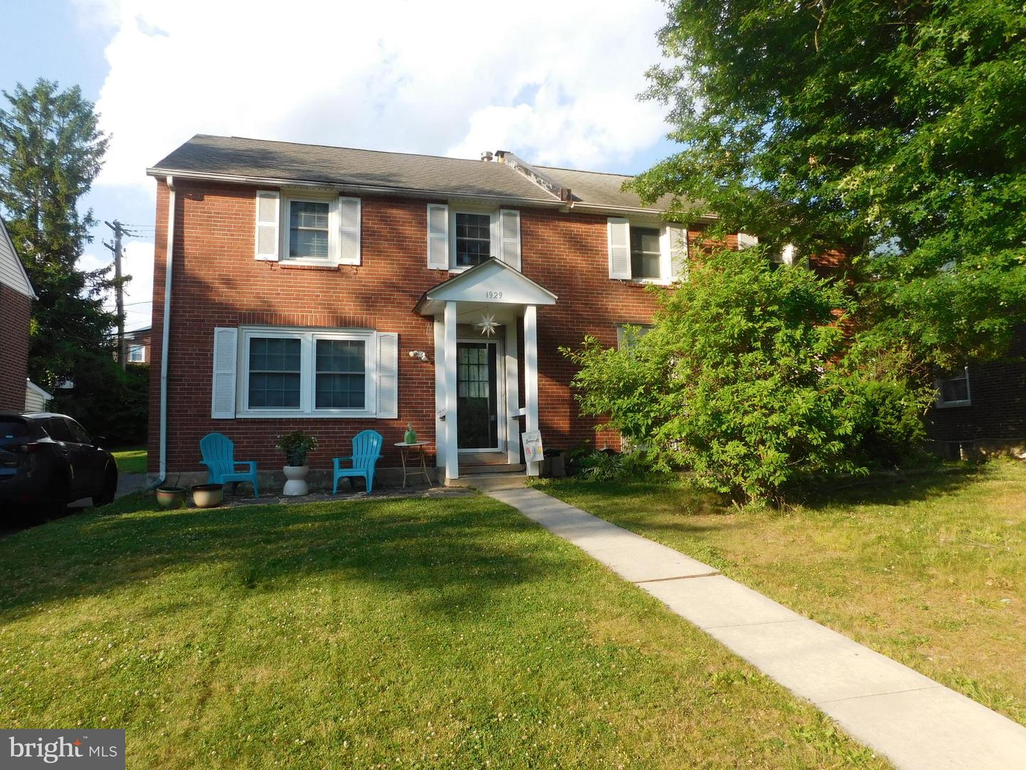 1929 Guernsey Avenue, Abington