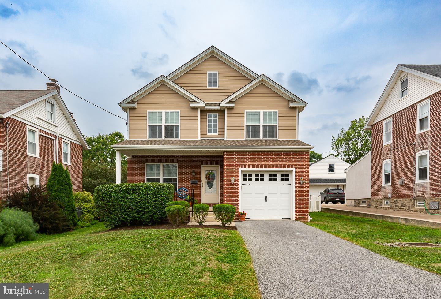 226 Delmont Avenue, Ardmore