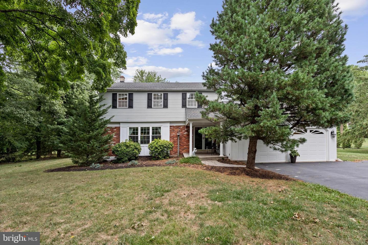 783 Hoover Road, Blue Bell
