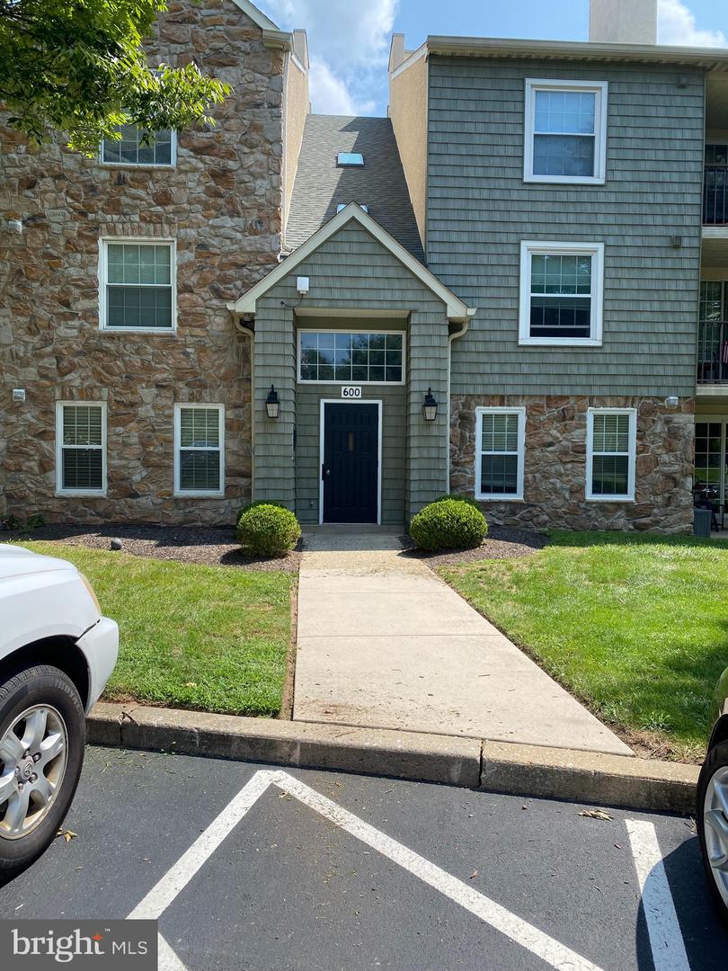 607 Deer Run, Norristown
