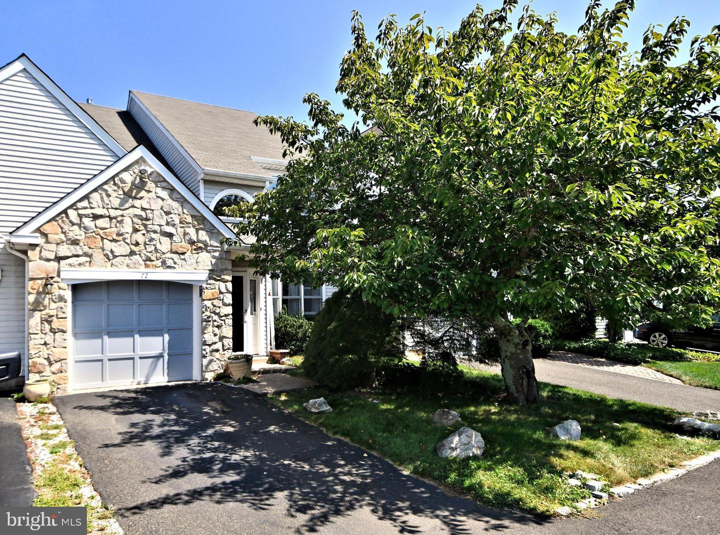72 Harlow Circle, Ambler