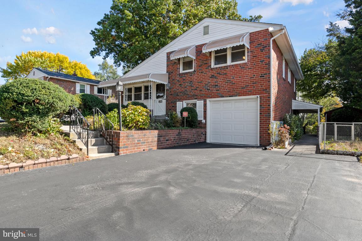 2906 N Wales Road, Norristown