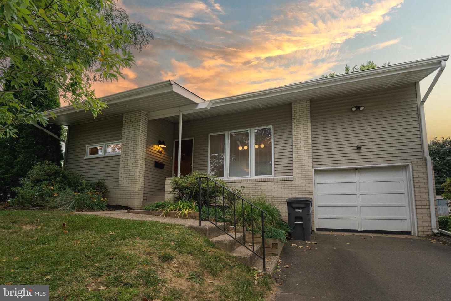 418 Haywood Road, Ambler