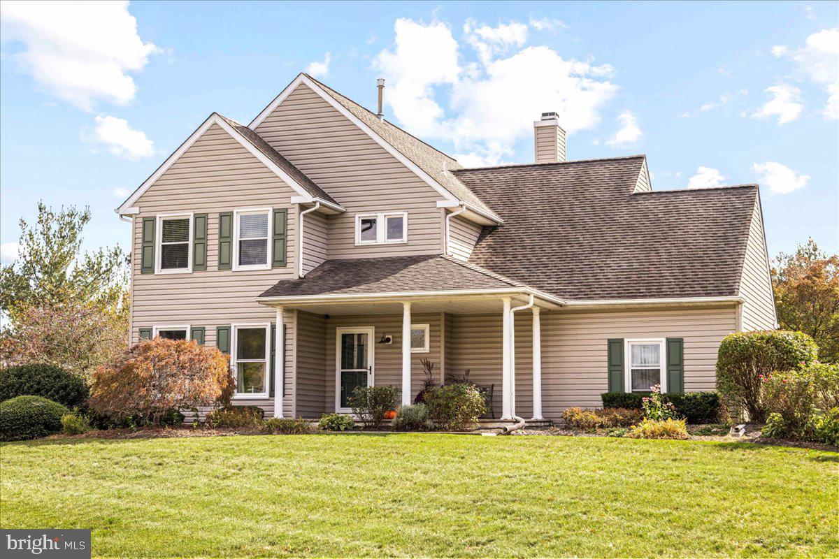 1370 Roberts Road, Gilbertsville
