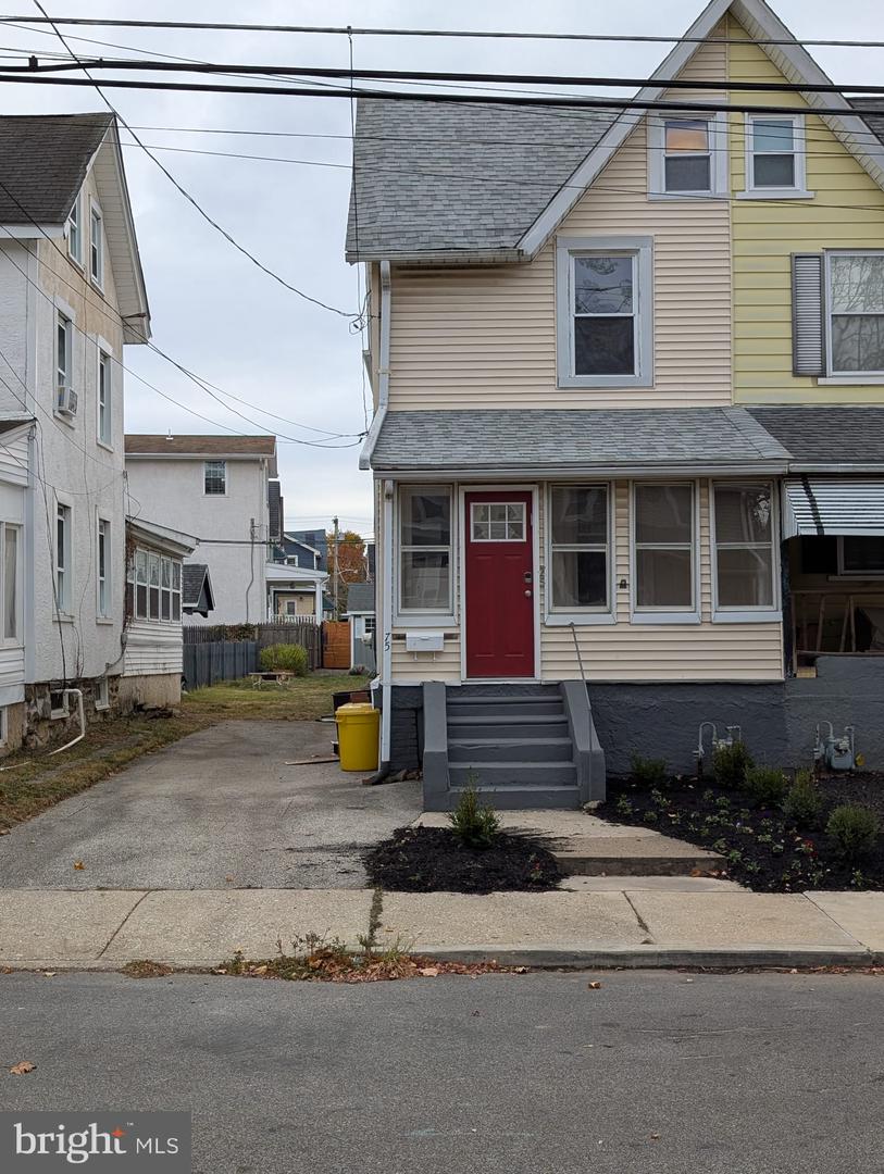 75 Holland Avenue, Ardmore