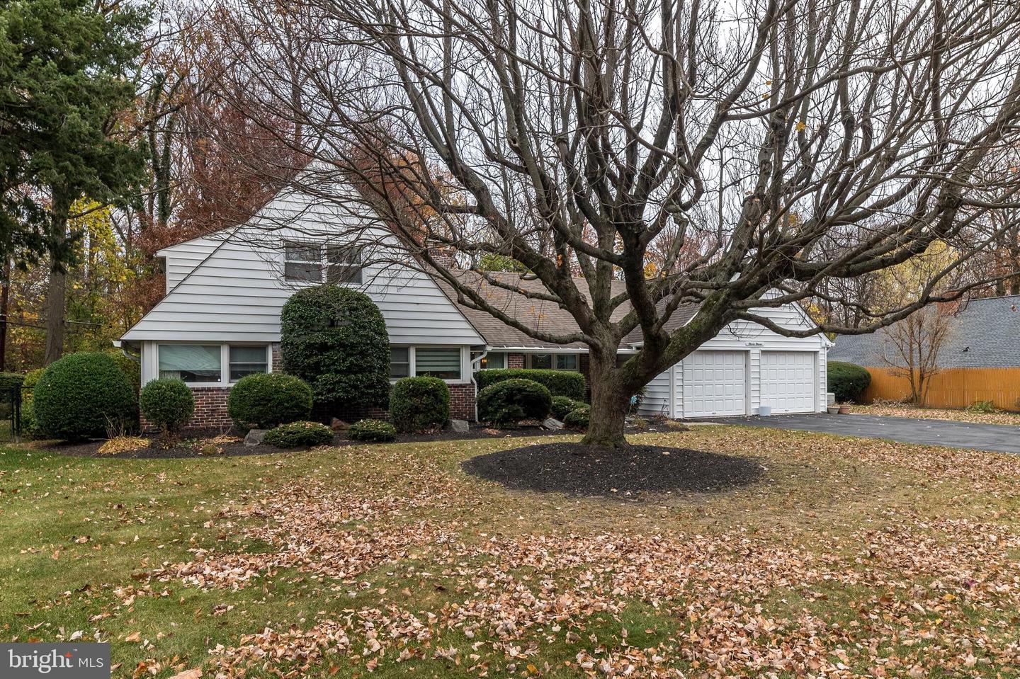 1111 Delene Road, Jenkintown