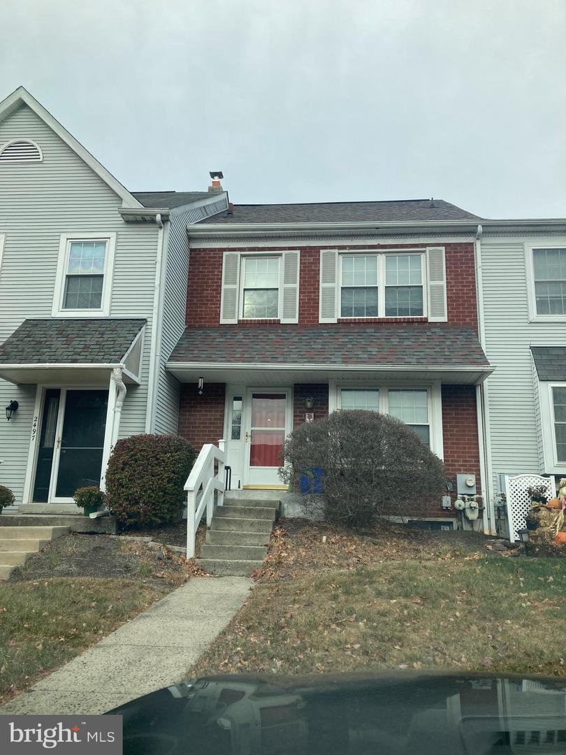 2495 Hillendale, Eagleville