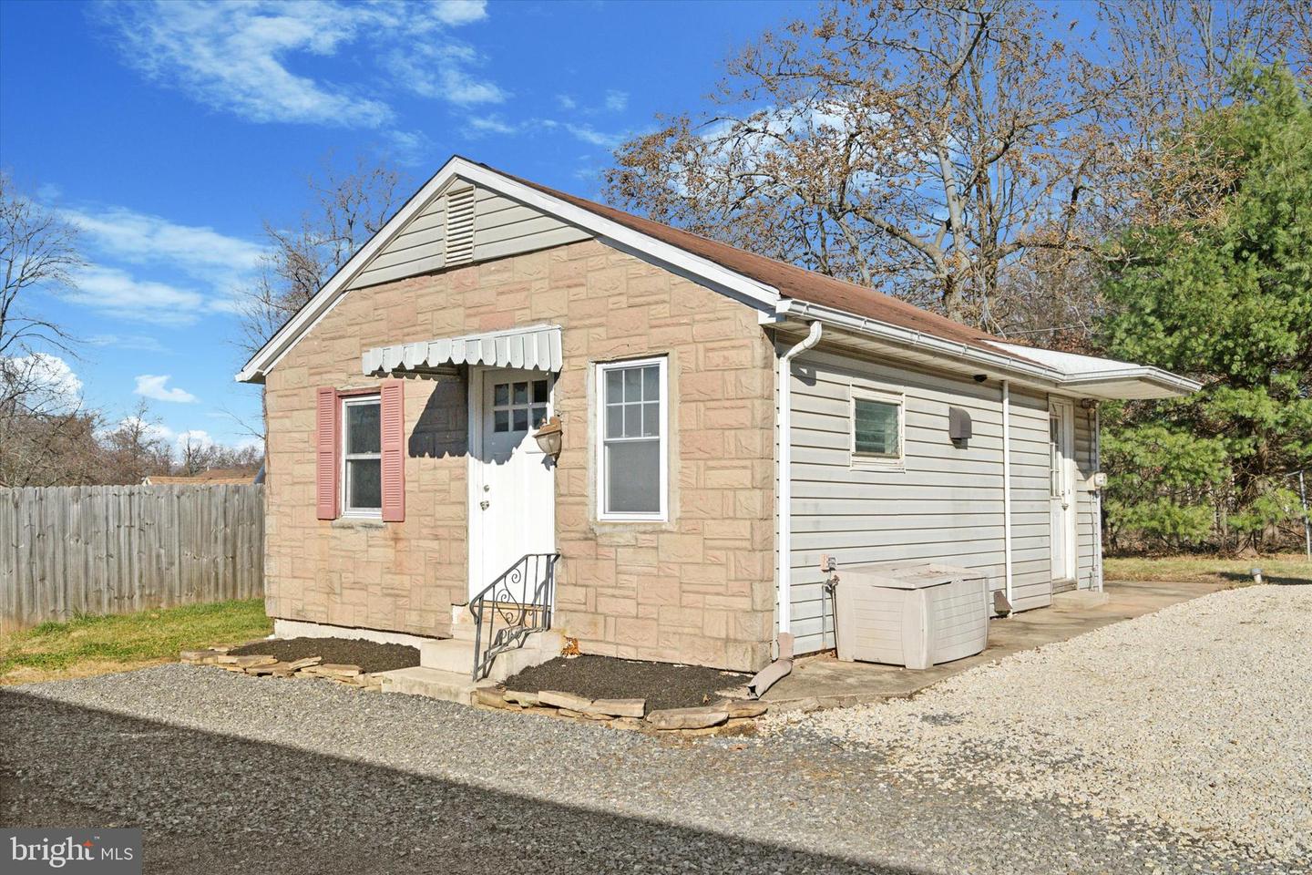 1605 N Line Street, Lansdale