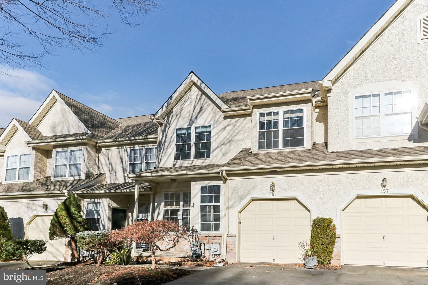 155 Green Valley Circle, Dresher
