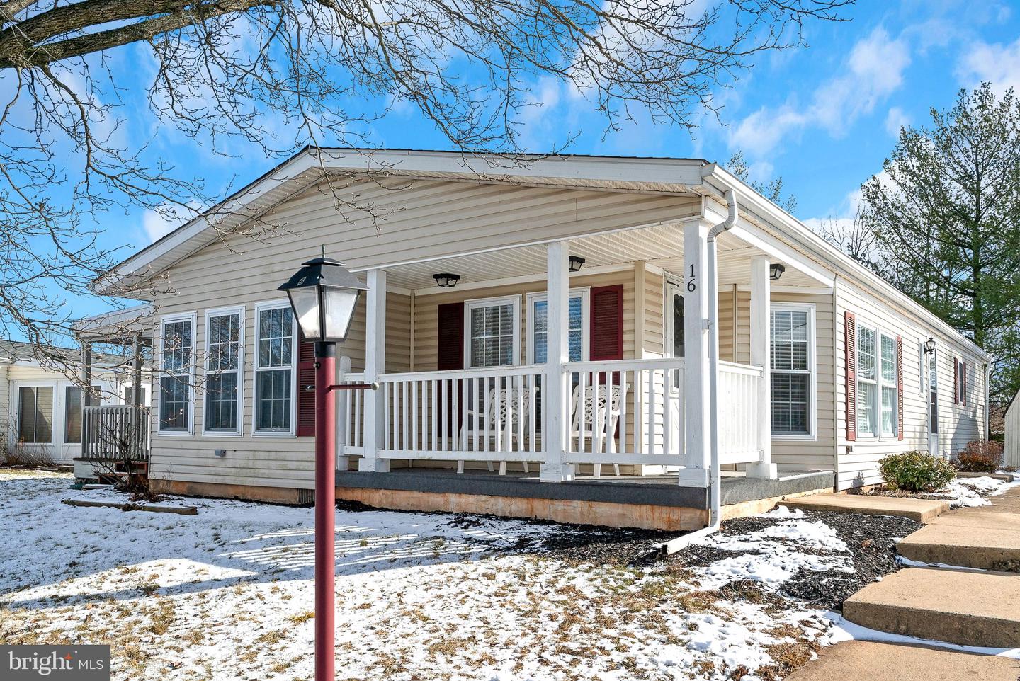 16 Bentwood Circle, Harleysville