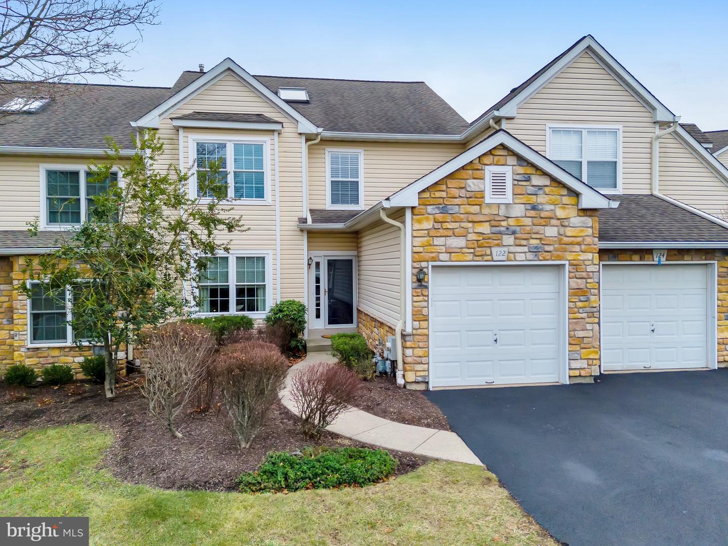 122 Canterbury Lane, Blue Bell