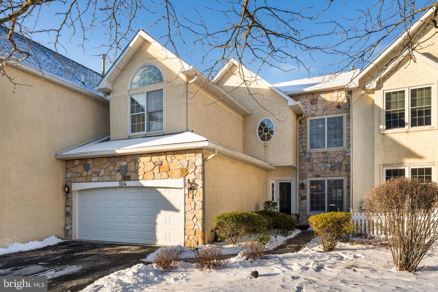 104 Saint Andrews Way, Blue Bell