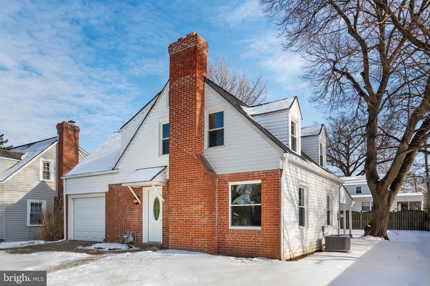 326 Lorraine Avenue, Oreland