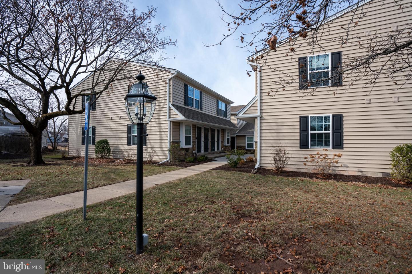 217 W Broad Street #14, Telford