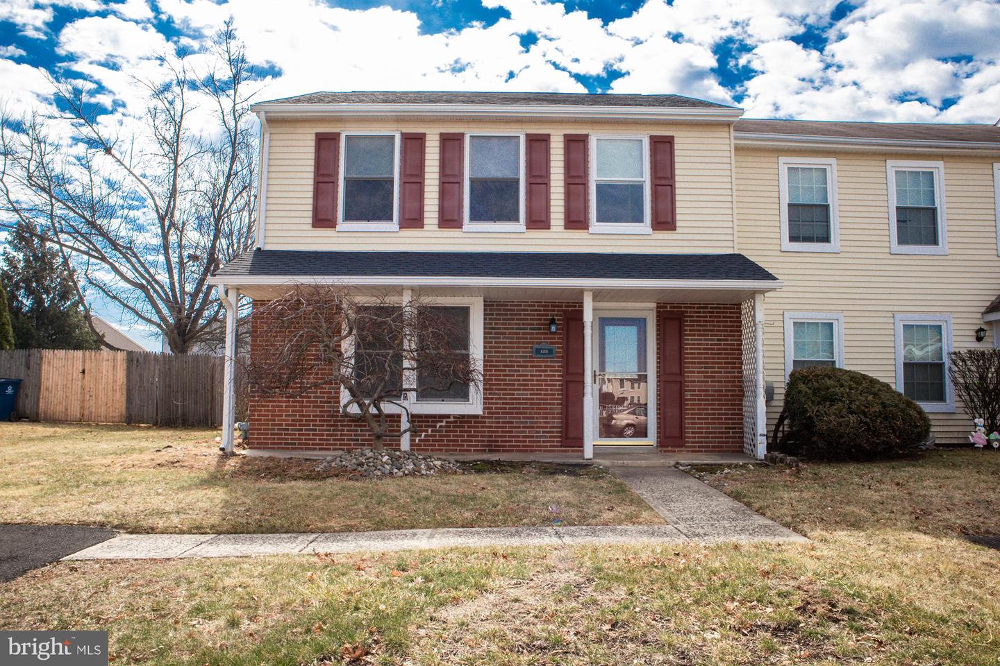 122 Hunt Drive, Horsham