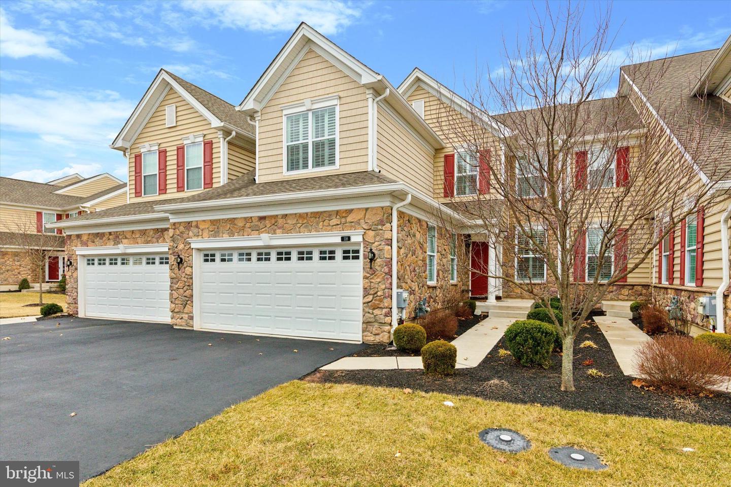 118 Iron Hill Way, Collegeville