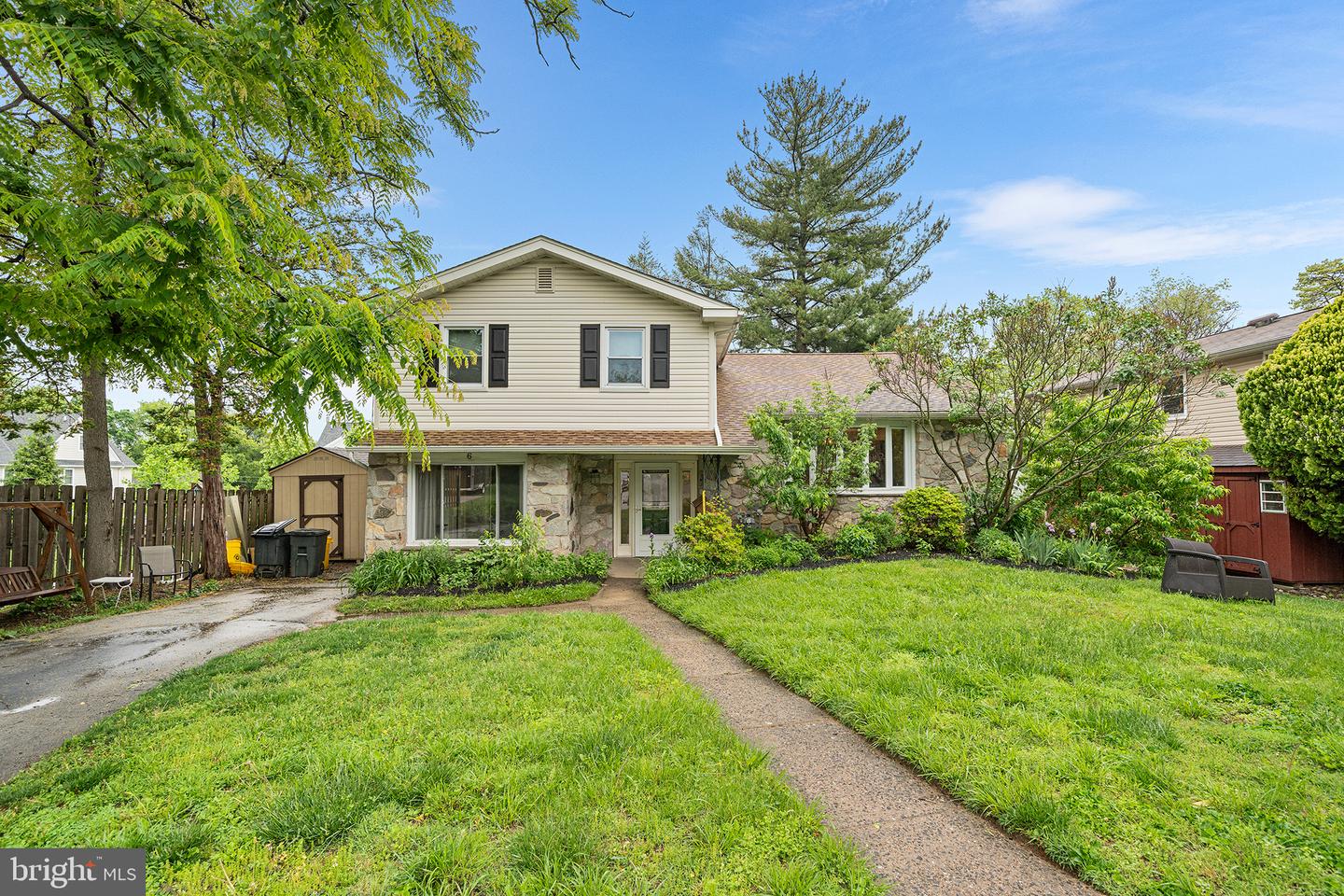 6 Concord Circle, Bala Cynwyd