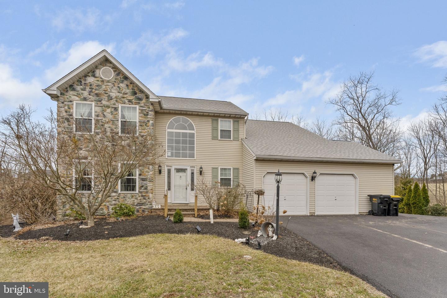 341 Vanderbilt Lane, Harleysville