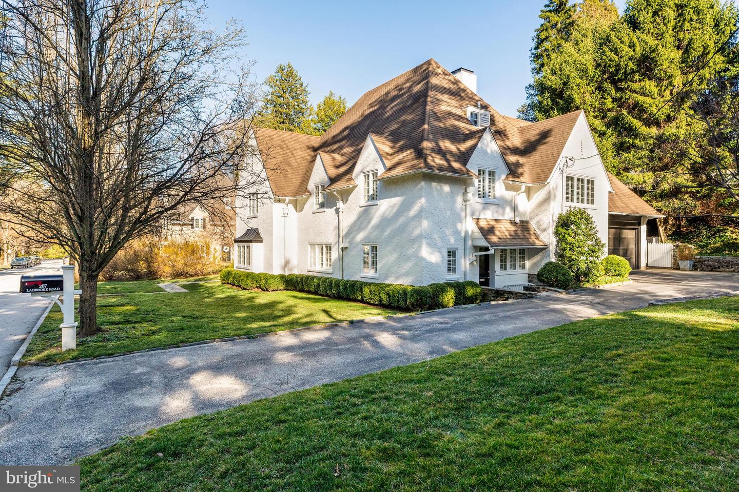 207 Ladbroke Road, Bryn Mawr