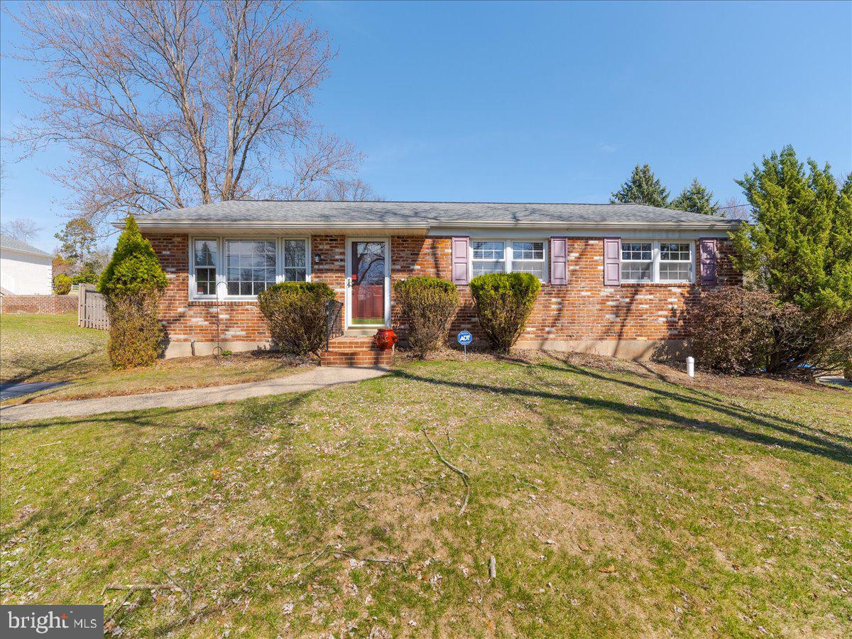 612 Lisa Lane, Norristown