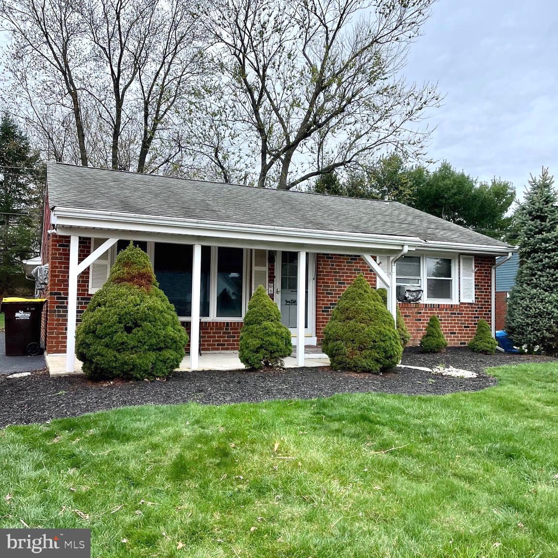 6 Lawnton Road, Norristown