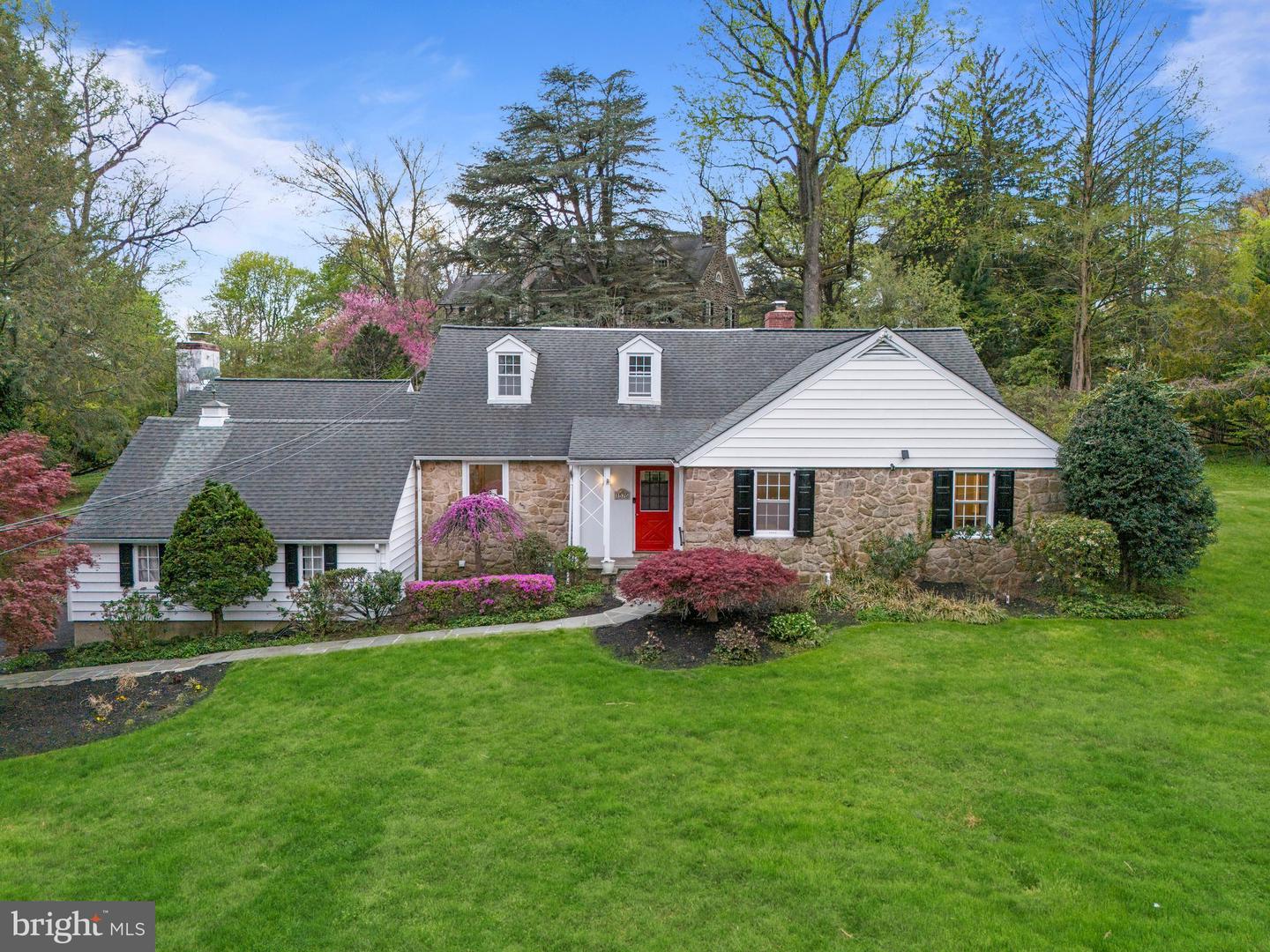 1576 Cloverly Lane, Jenkintown