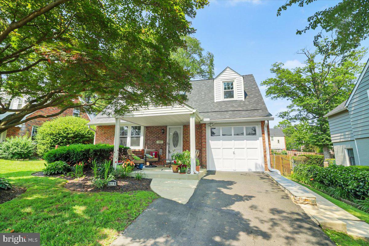 515 Arbor Road, Cheltenham