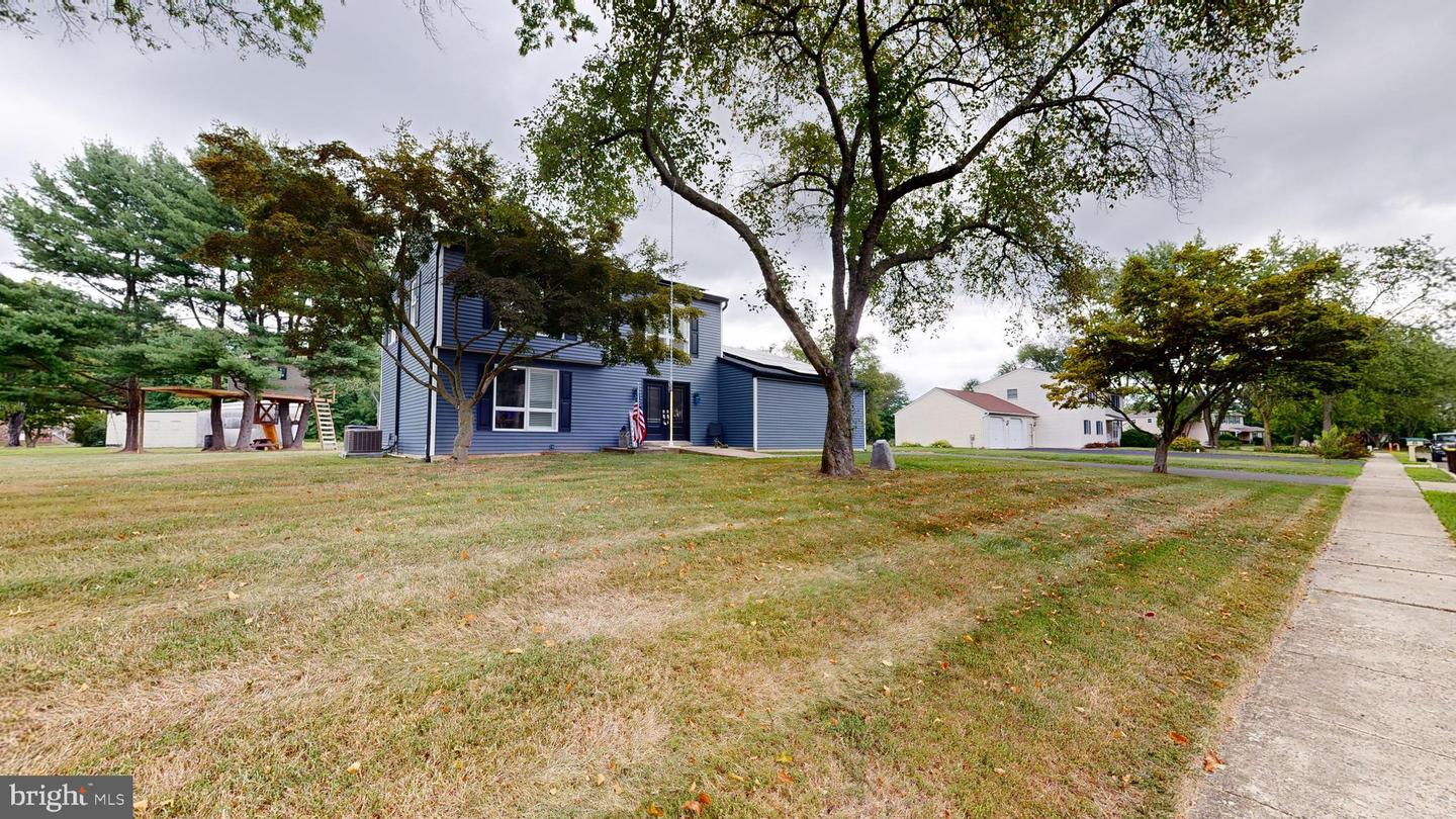 2980 Woodview Drive, Hatfield
