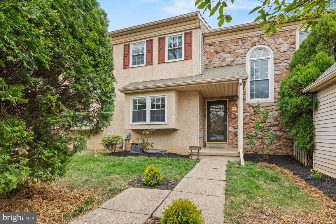 1519 Corsley Court, Ambler