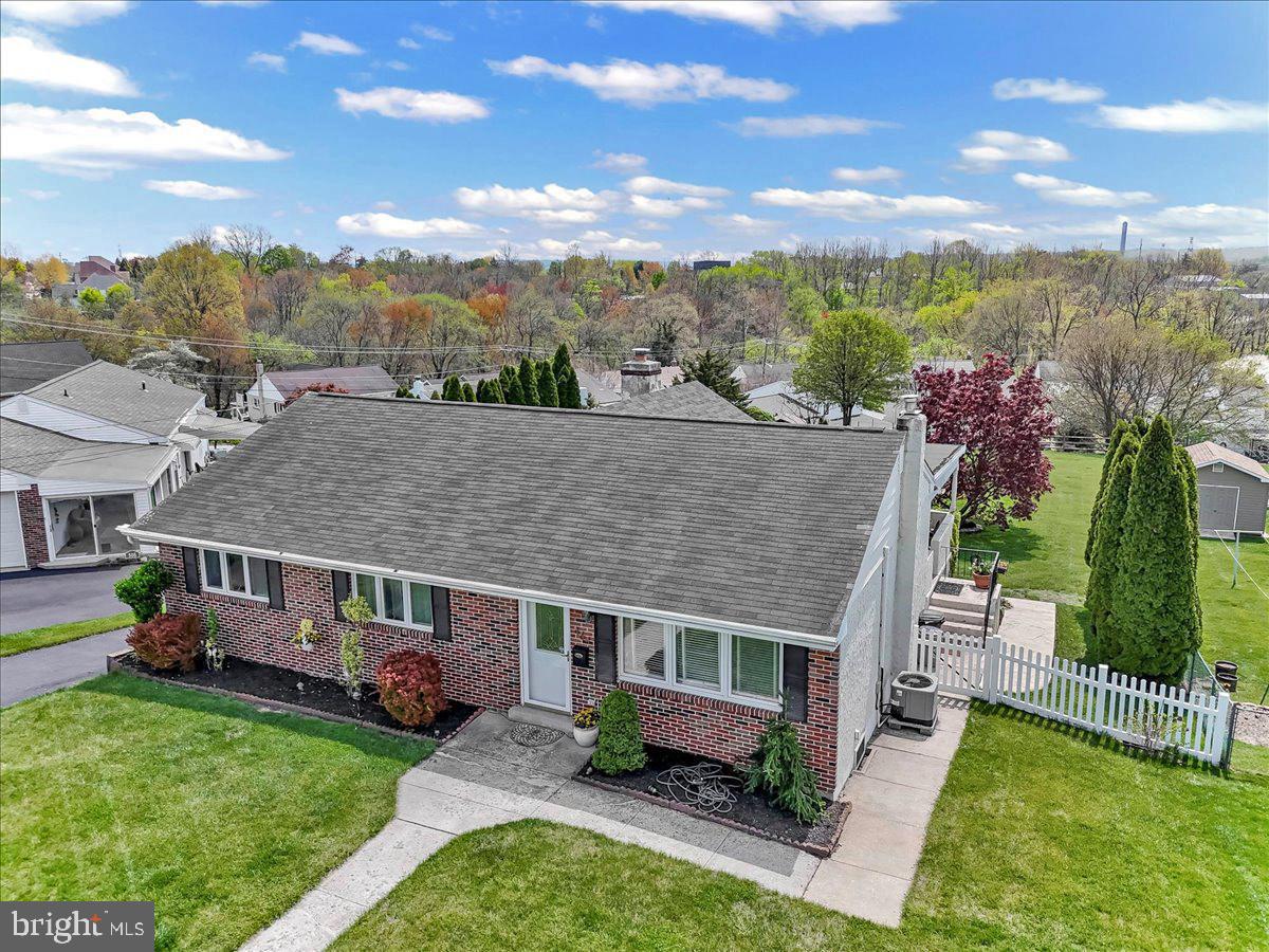 464 Volpe Road, Plymouth Meeting
