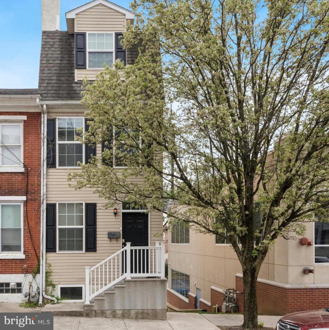 379 E Elm Street, Conshohocken
