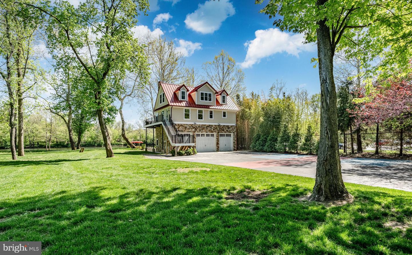 100 W Indian Lane, Eagleville