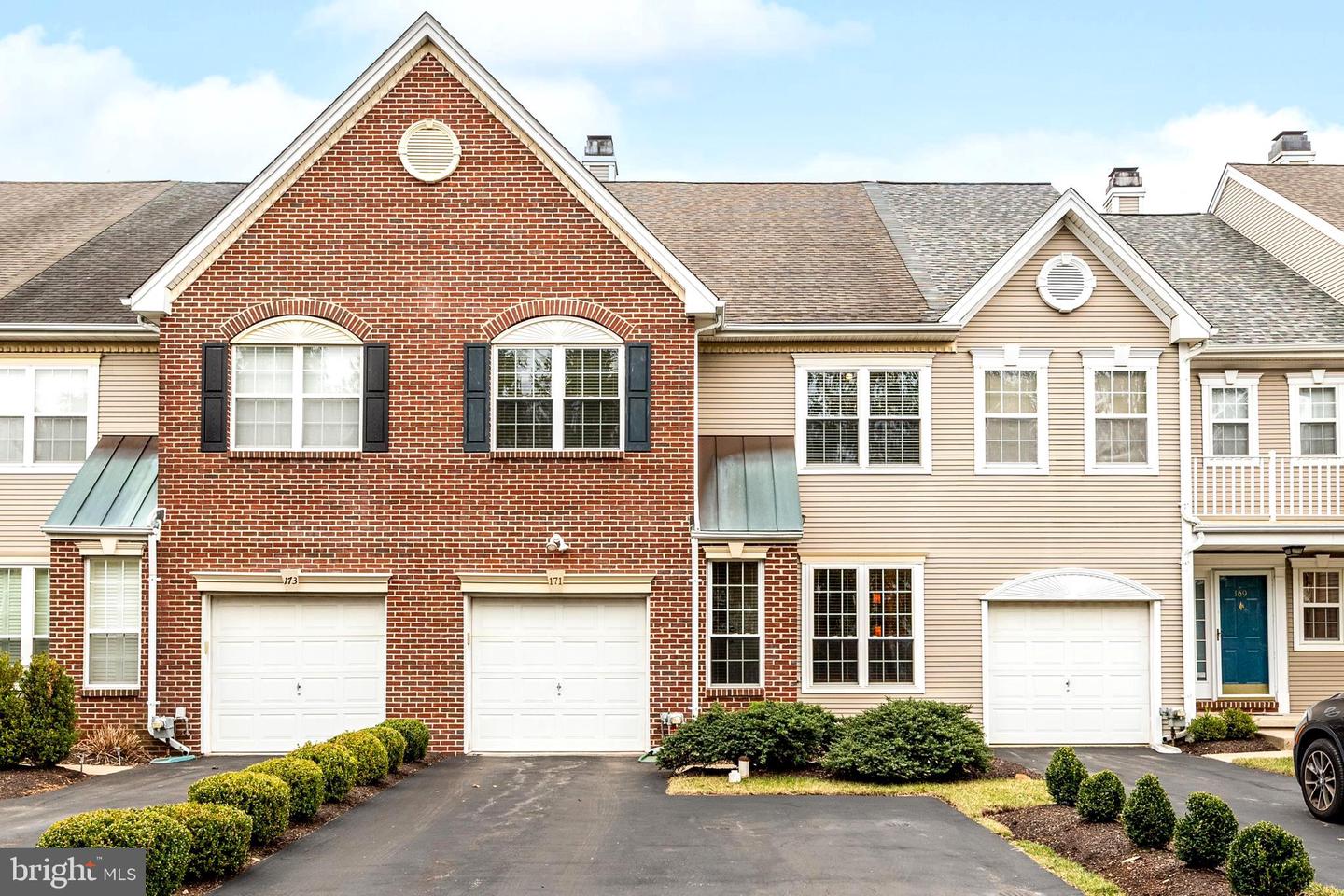 171 Timothy Circle, Wayne