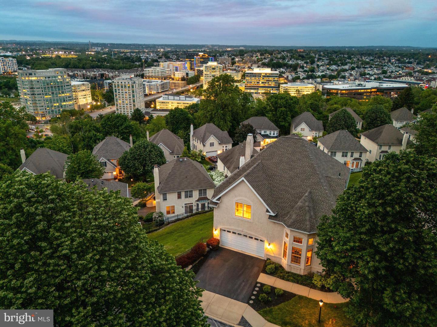 1123 Riverview Lane, Conshohocken