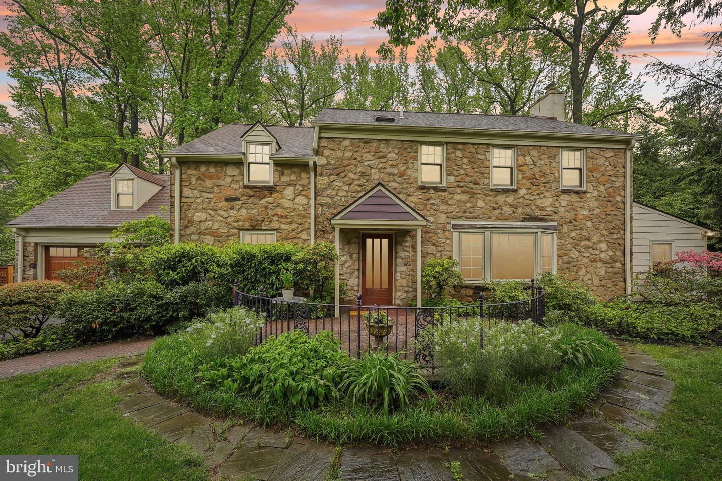949 Leopard Road, Jenkintown