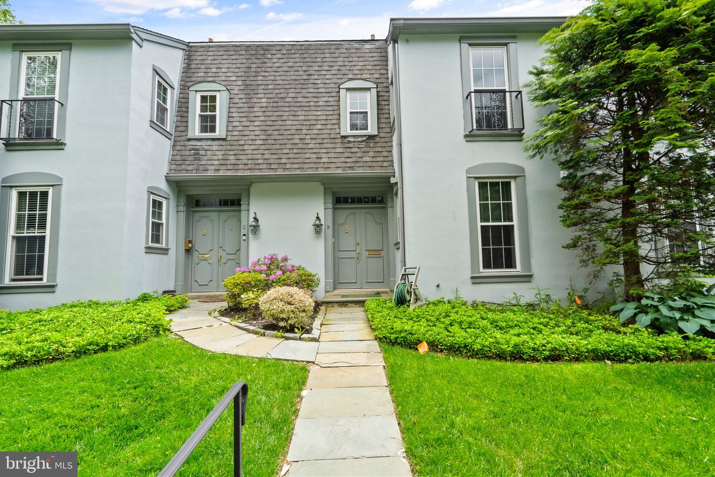 15 Llanfair Road #b, Ardmore