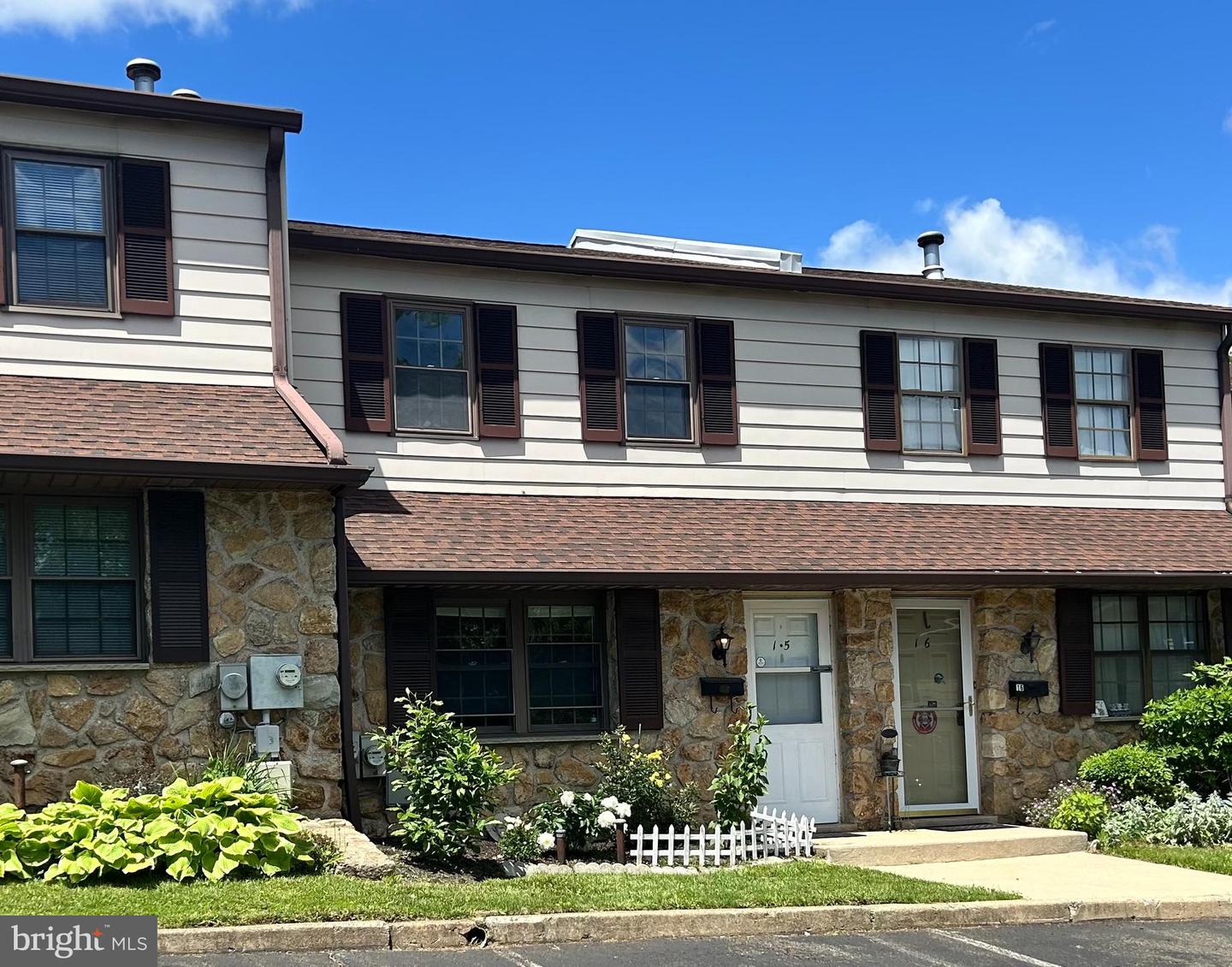 1006 N York Road #15, Willow Grove