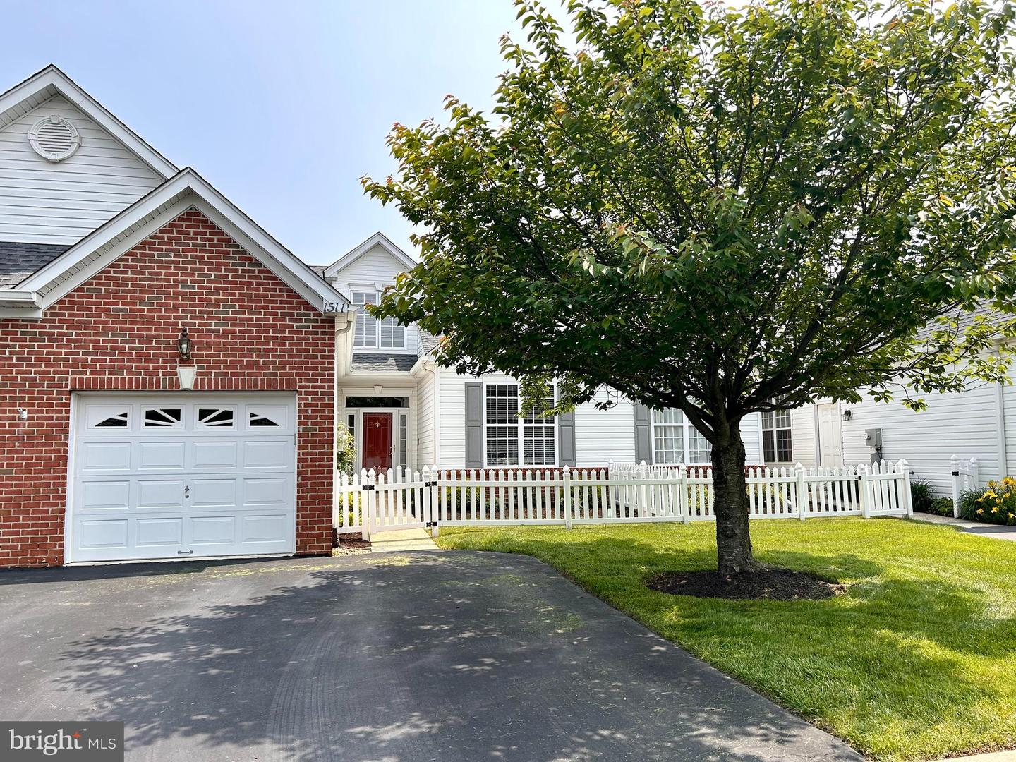 1511 Tarrington Way, Hatfield