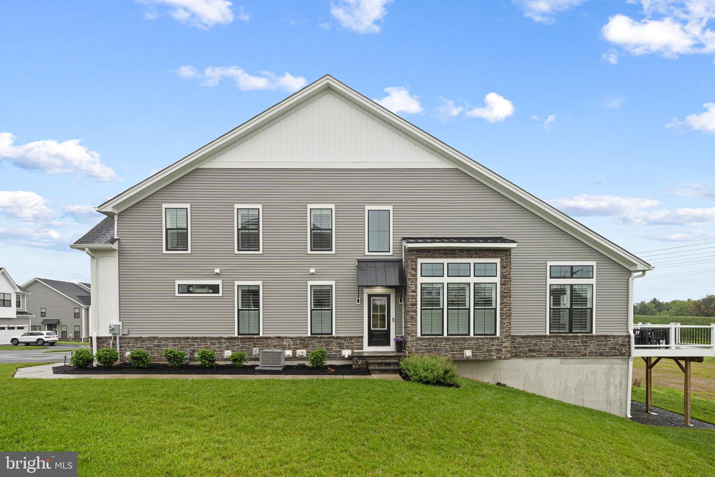 71 Tamarack Circle, Eagleville