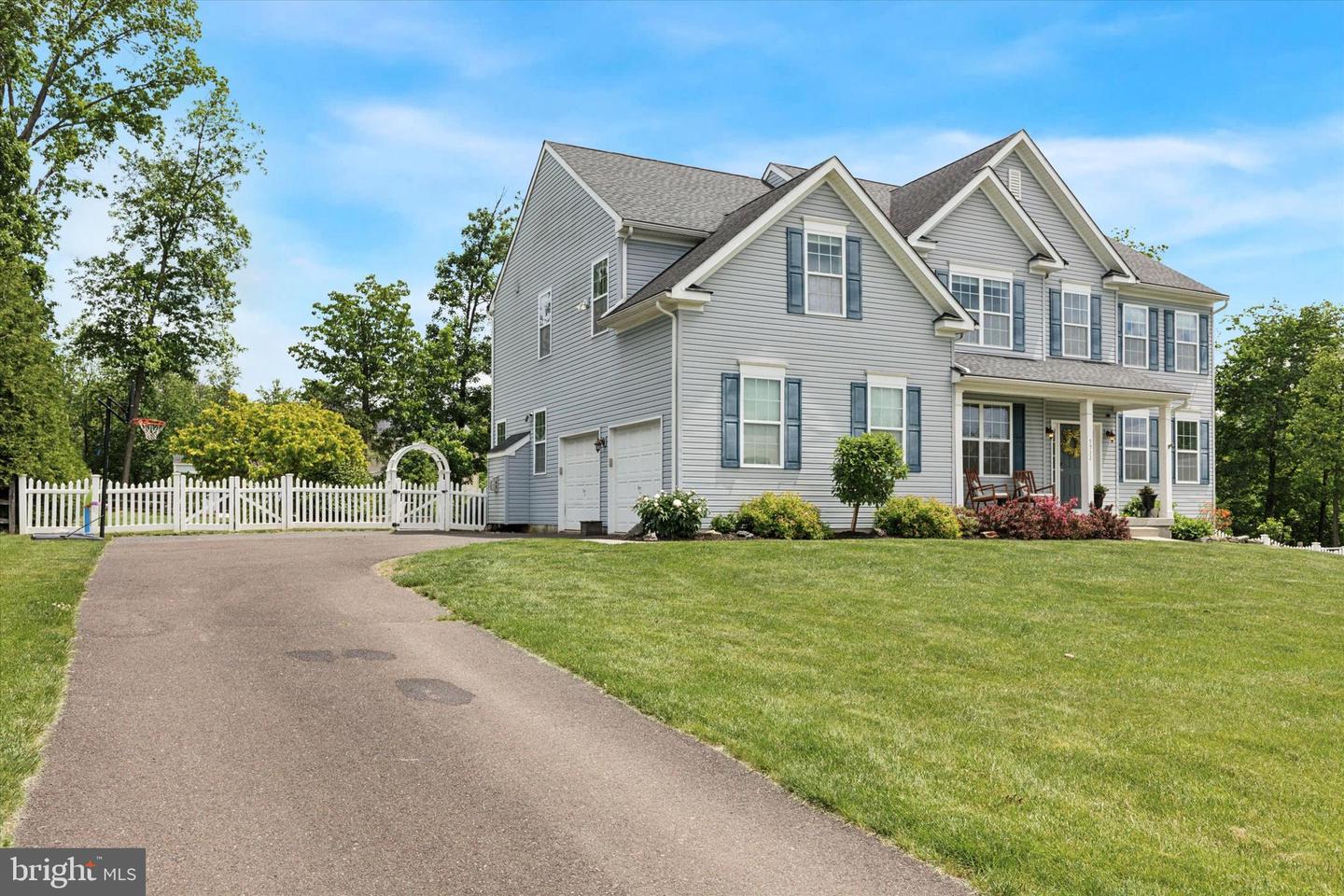5932 Woodridge Drive, Green Lane