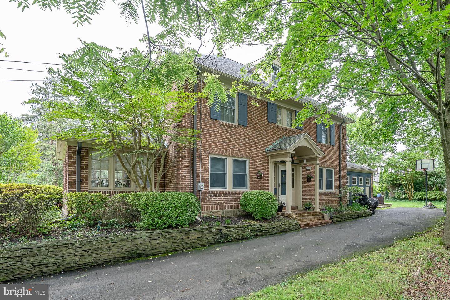 8317 High School Road, Elkins Park