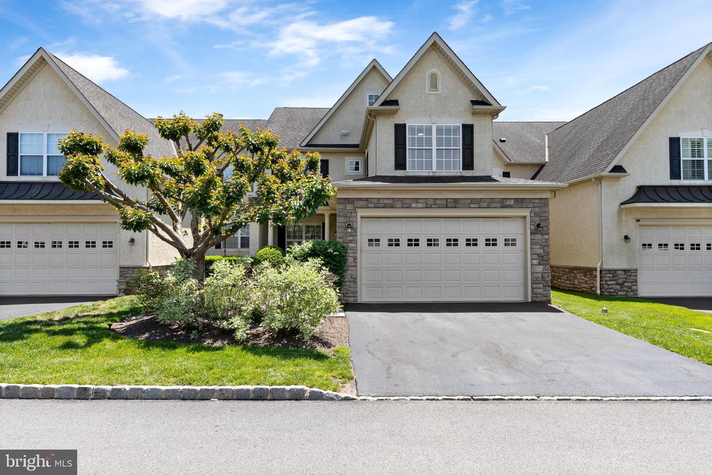 204 Caribou Court, Blue Bell