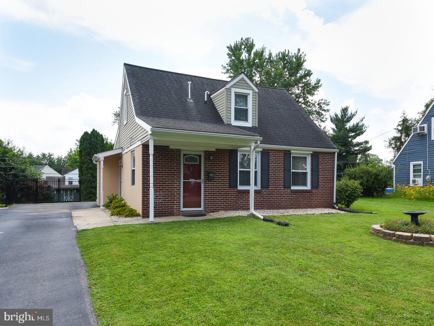 2 Republic Ave, Norristown