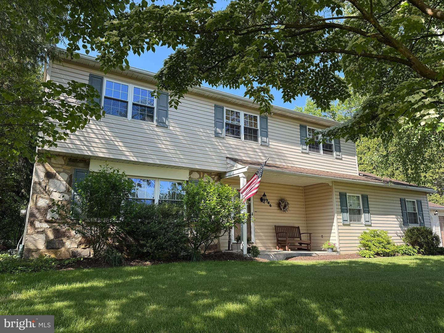 946 Woodlawn Drive, Lansdale