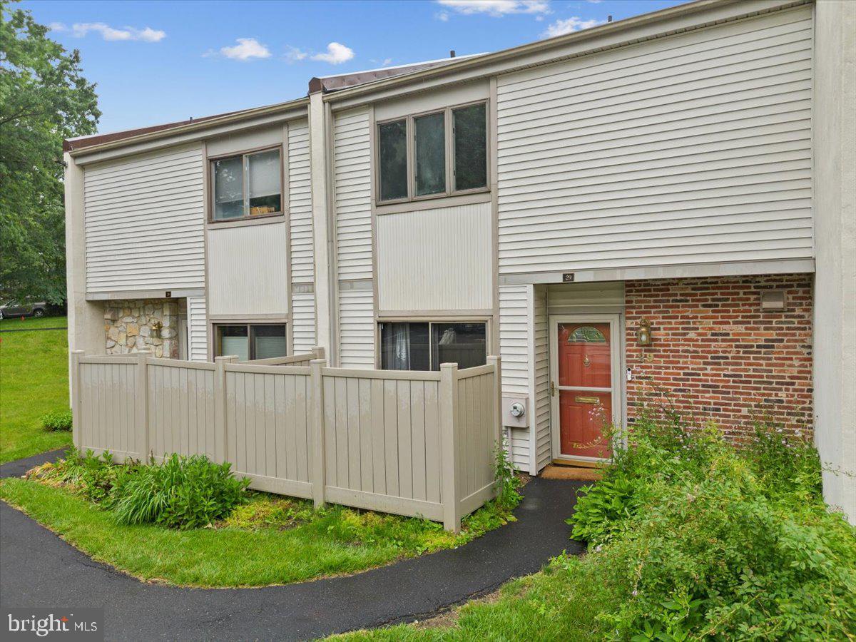 29 Twin Brooks Drive, Willow Grove