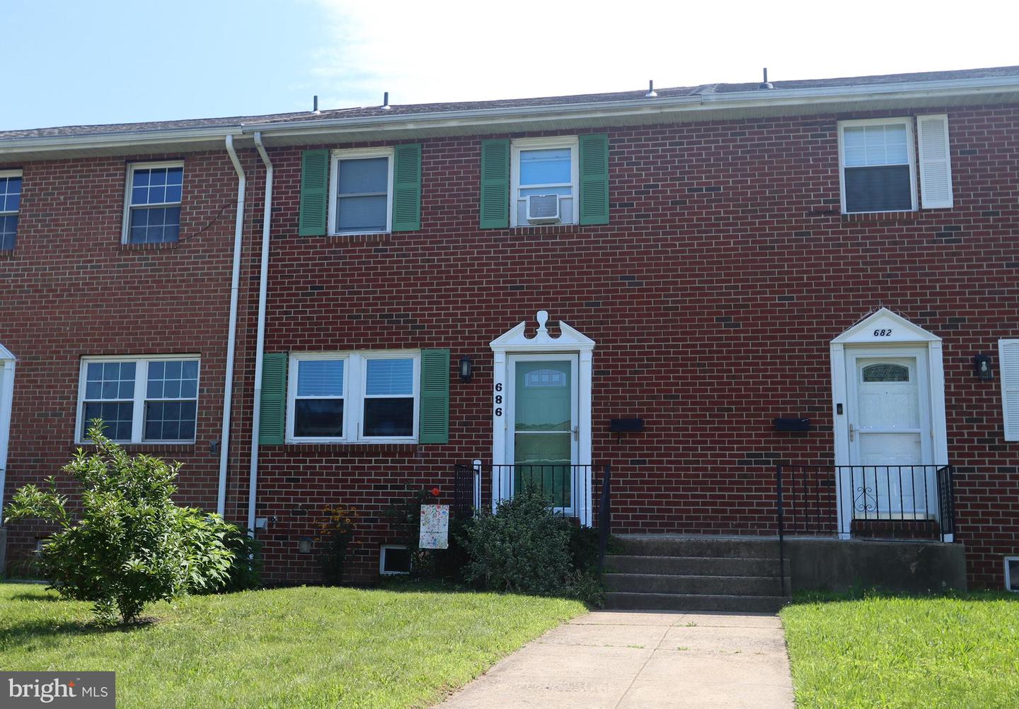 686 Jefferson Street, Red Hill