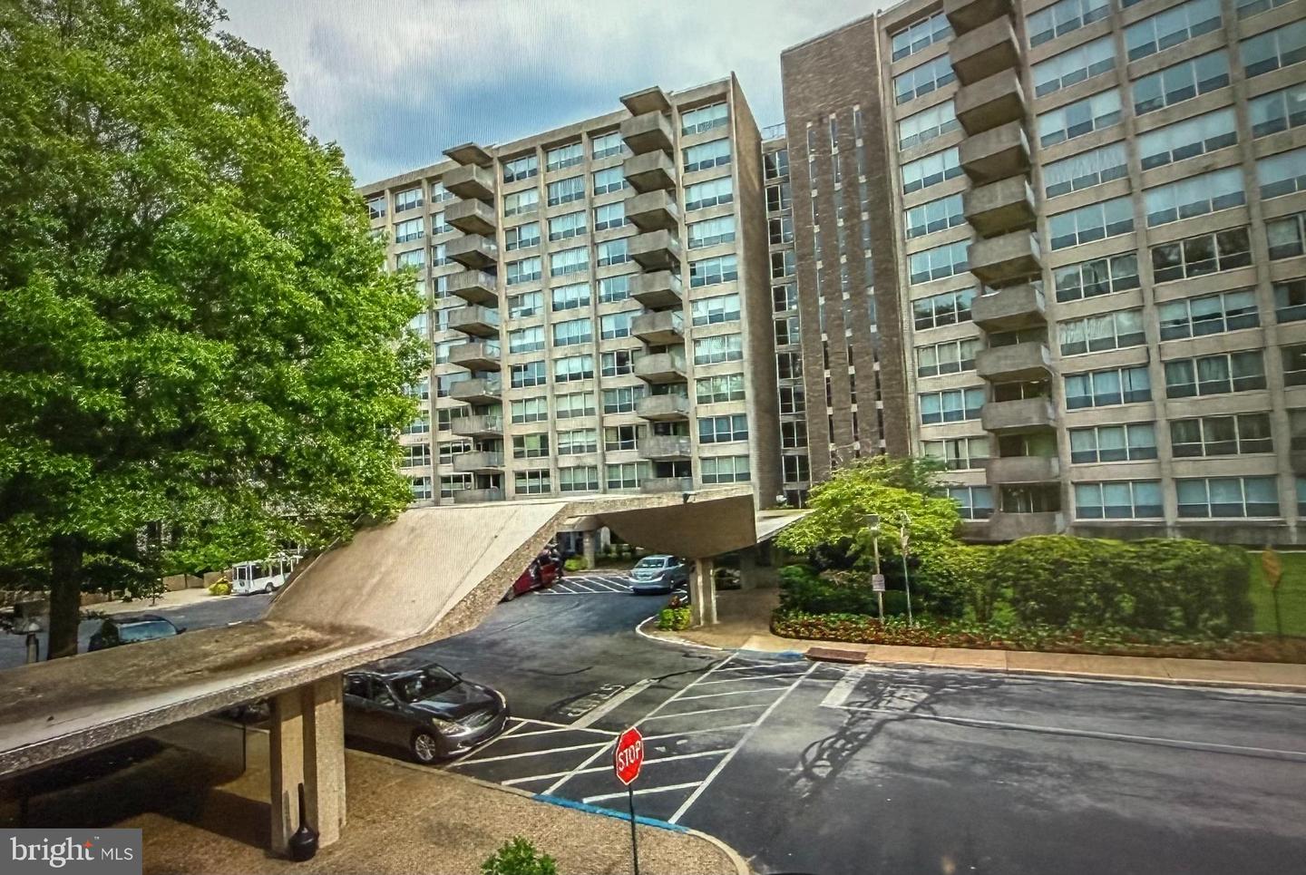 1001 City Avenue #E-212, Wynnewood