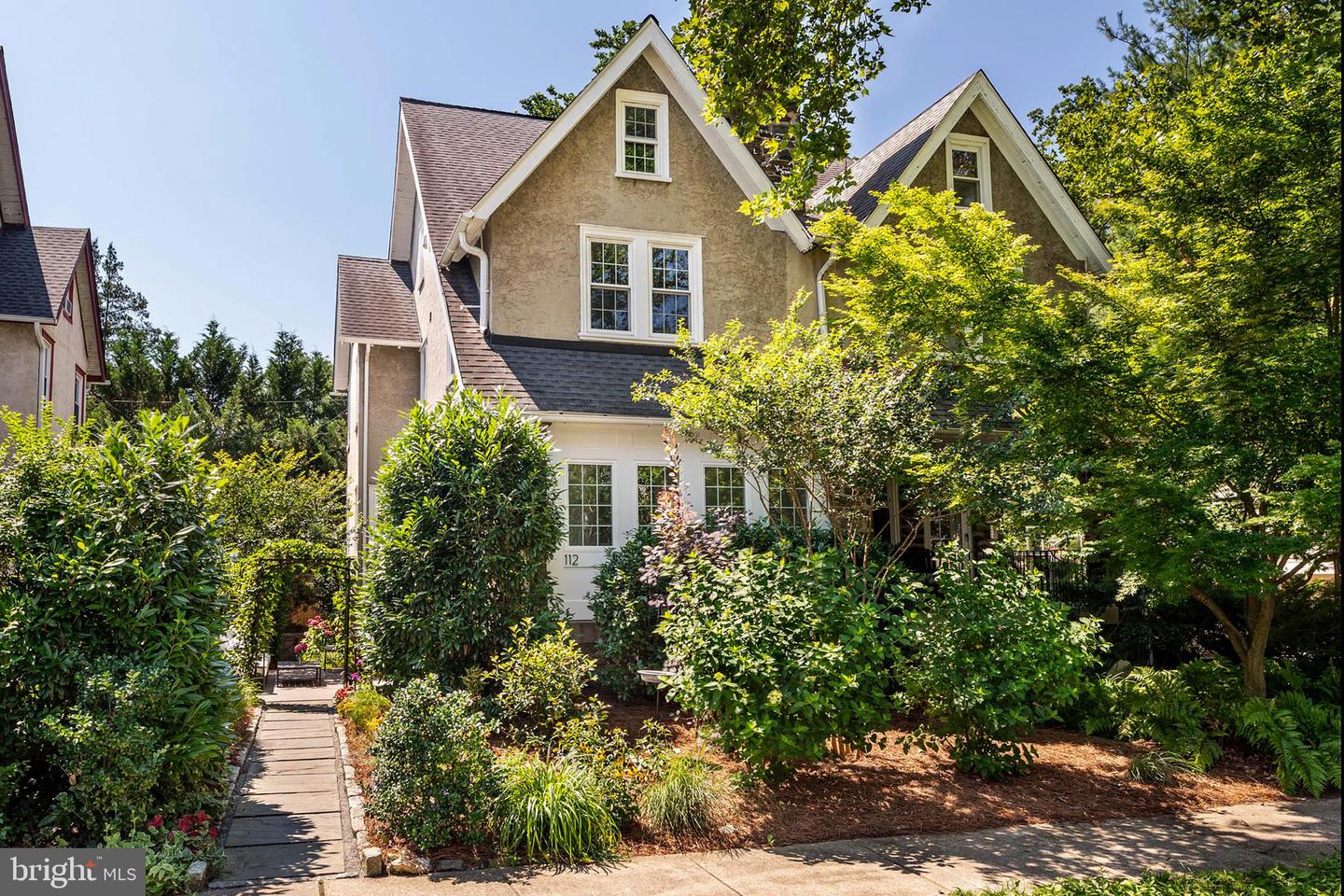 112 Kenilworth Road, Merion Station